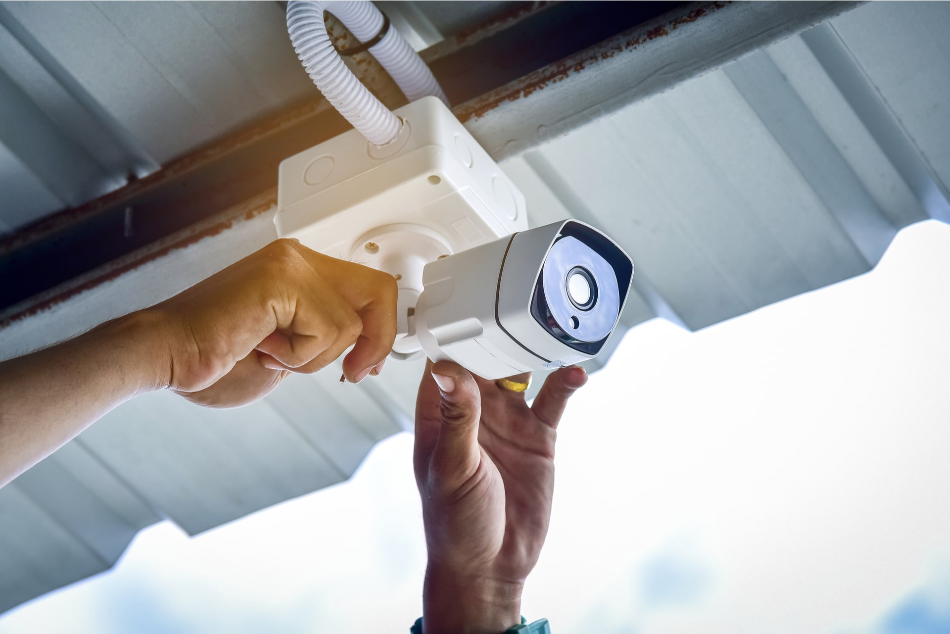 What is the Cost of a Security System for a Business? The Security